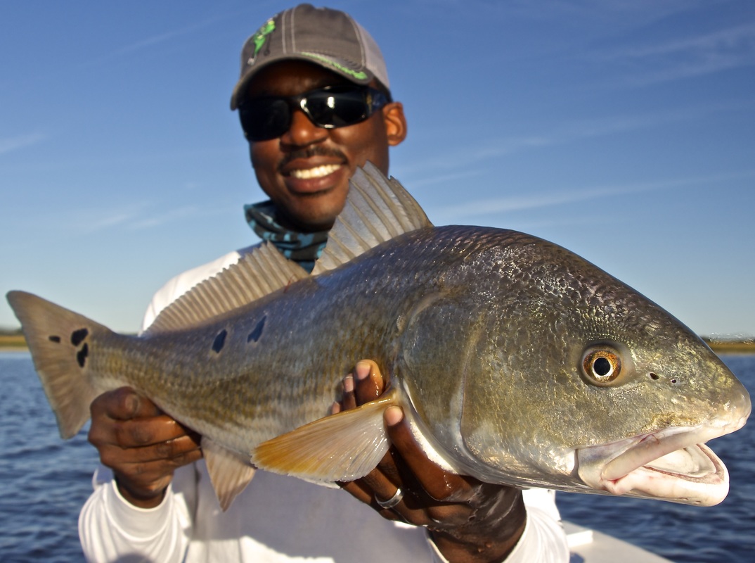 Isaac Payne from Shimano sight fishing redfish, Beaufort fishing the shallow water